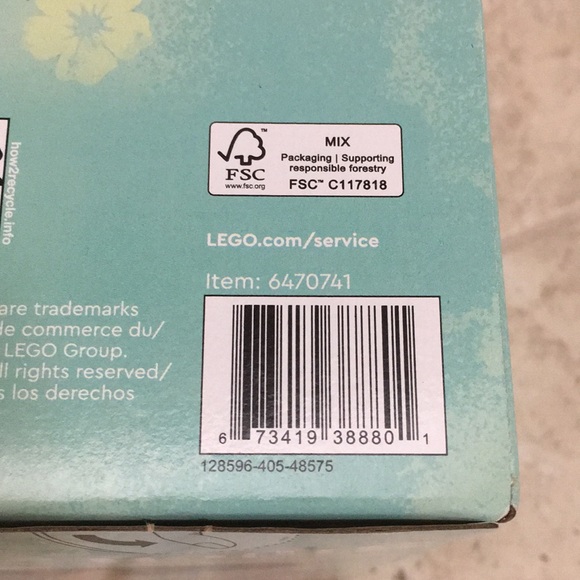 LEGO DISNEY: Stitch (43249) - Picture 7 of 7